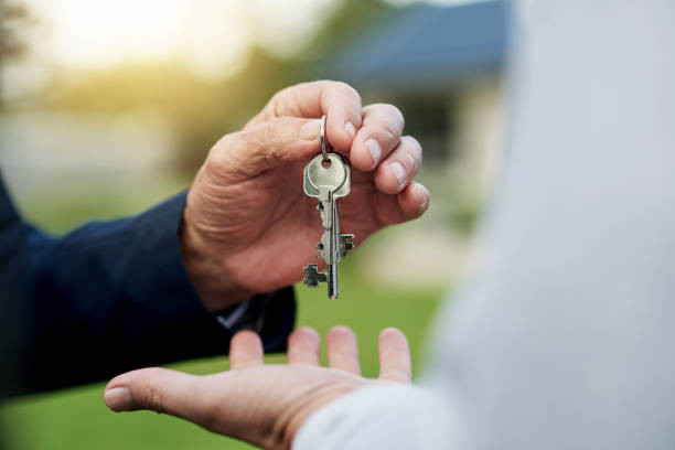 Les frais lors d'une vente immobilière : guide complet 2025
