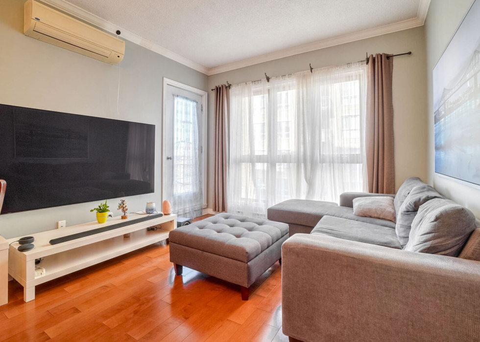 Condo – 8500 Rue Raymond-Pelletier, app. 401, Montréal