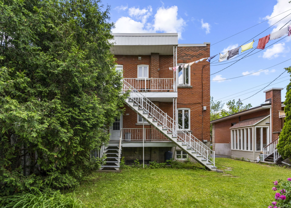 Duplex – 8125-8127 Rue Boyer, Montréal