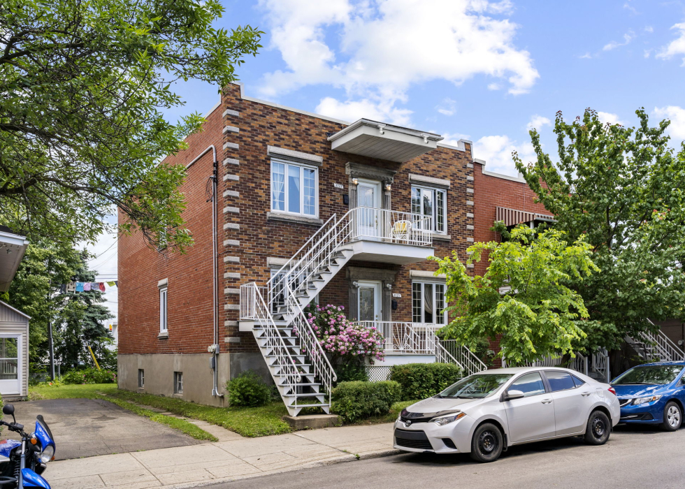 Duplex – 8125-8127 Rue Boyer, Montréal