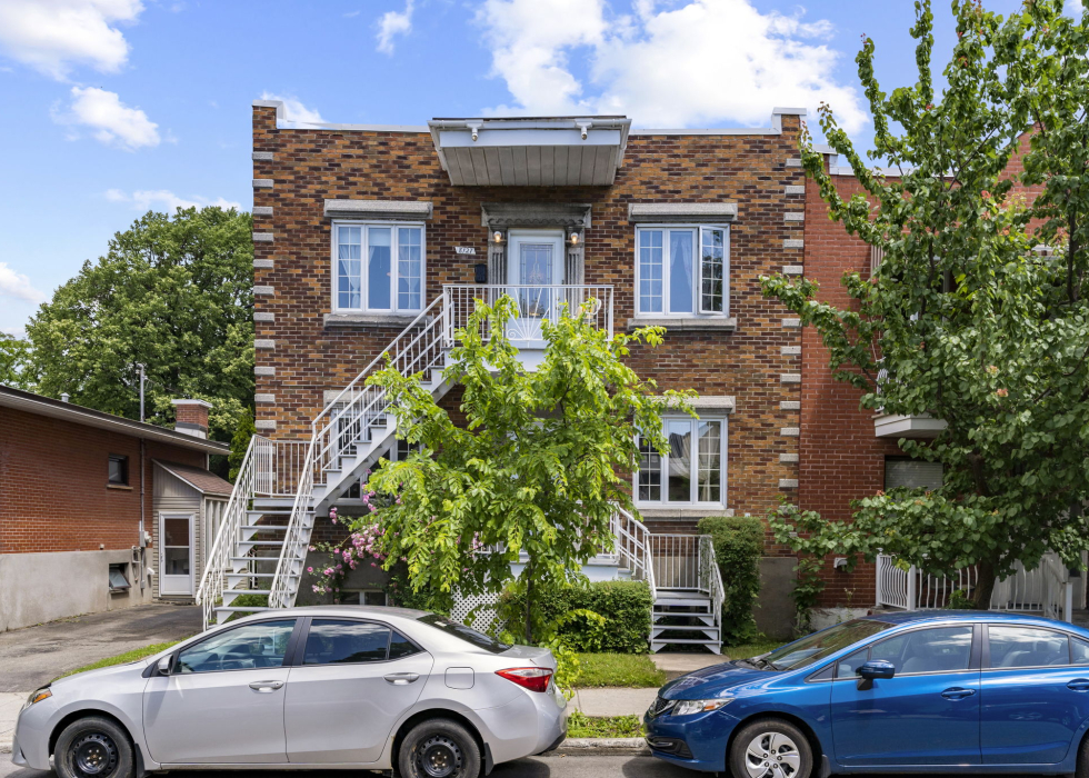 Duplex – 8125-8127 Rue Boyer, Montréal