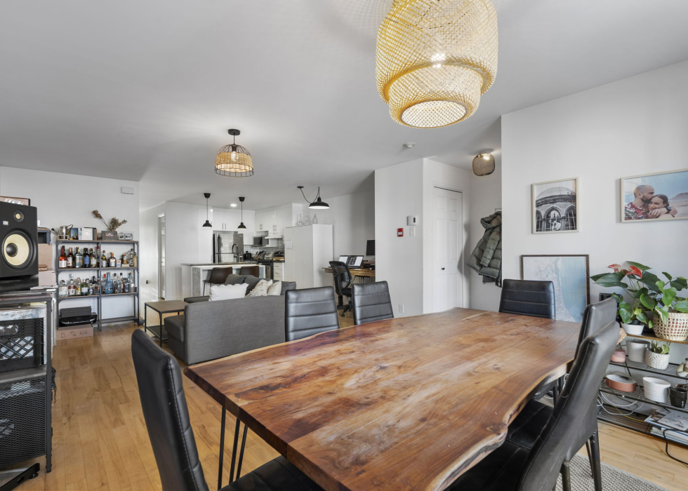 Condo – 4476 Av. de l’Hôtel-de-Ville, Montréal