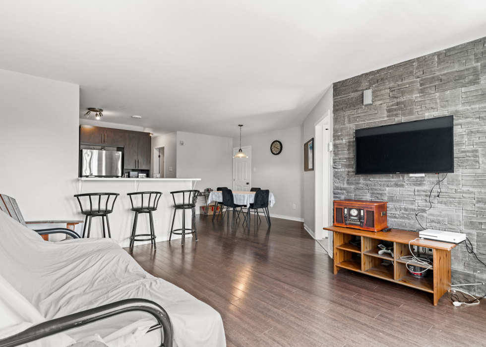 Condo – 5865 Boul. Chevrier, app. 3, Brossard