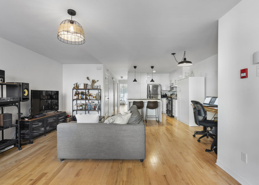 Condo – 4476 Av. de l’Hôtel-de-Ville, Montréal