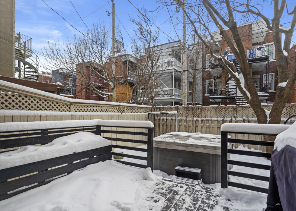 Cottage - 8550-8352 Av. De Chateaubriand, Montréal