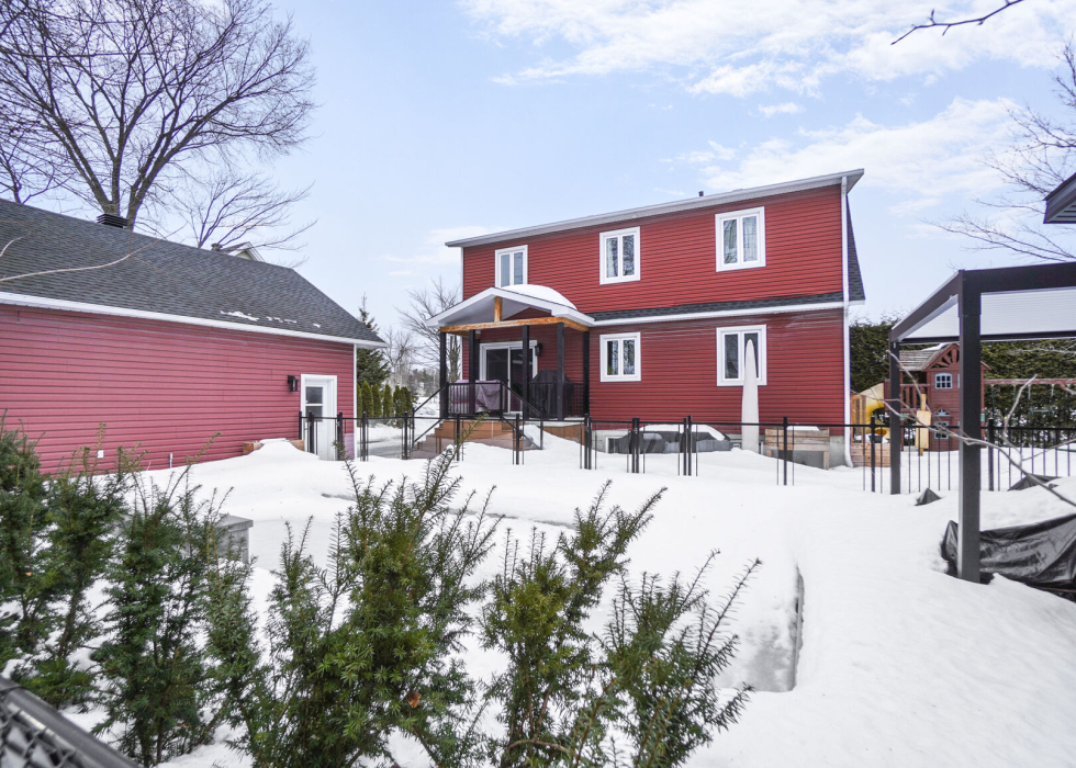 Maison - 1951 Rue Catherine-Godin, Carignan