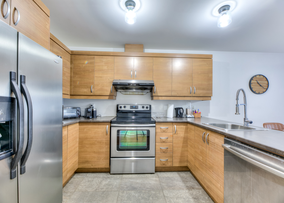 Condo - 2584 Rue Sicard, Montréal