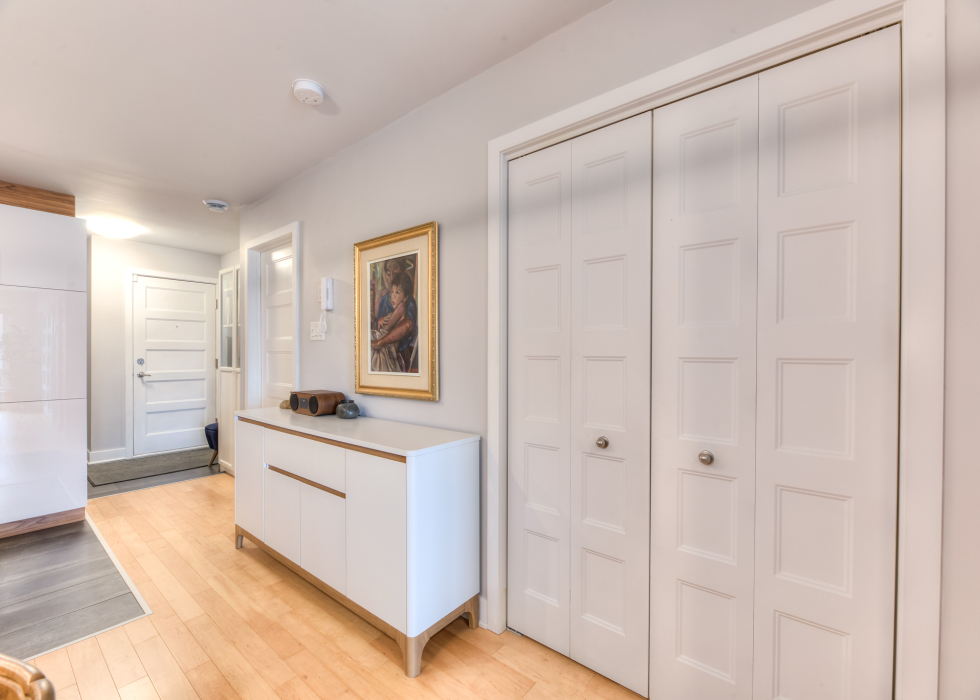 Condo - 2489 Rue Tillemont, app. 202, Montréal