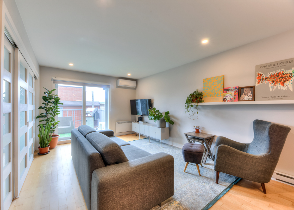 Condo - 2489 Rue Tillemont, app. 202, Montréal