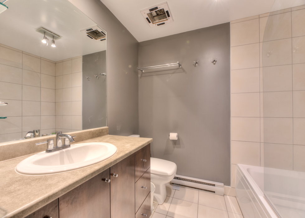 Condo - 2150 Boul. St-Joseph, app. 111, Montréal