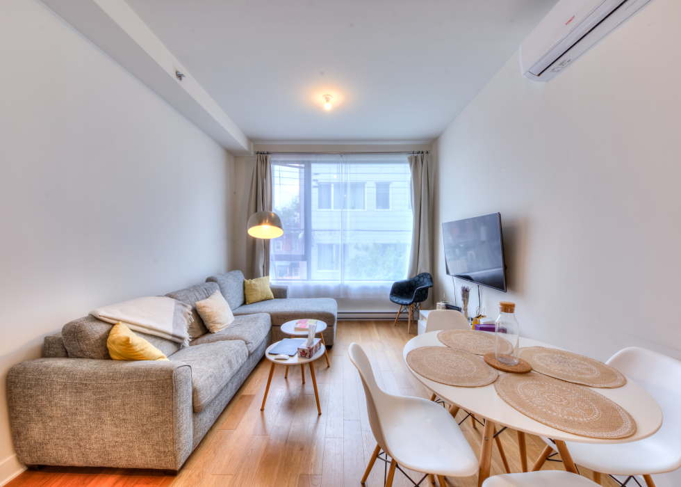 Condo - 6832 Rue St-Hubert, app. 203, Montréal