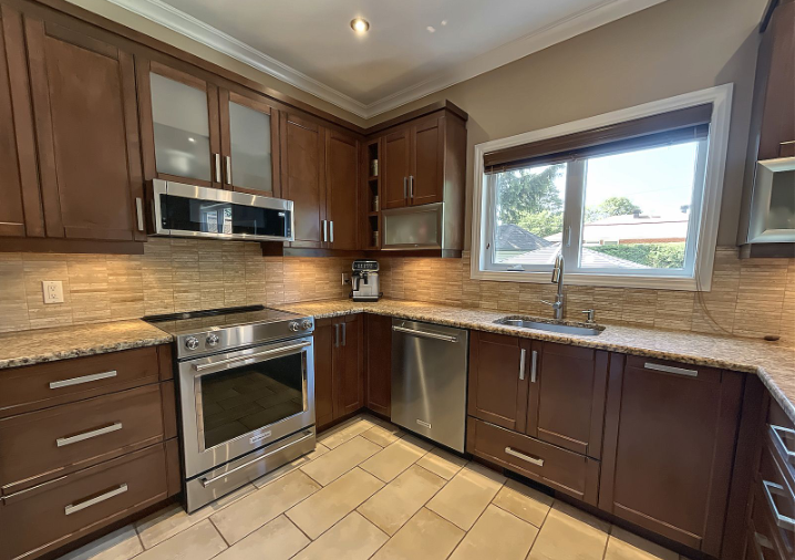 1088, 16e Avenue Montréal, H1B 3N2