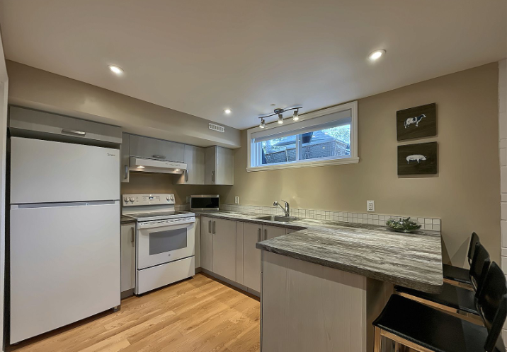 1088, 16e Avenue Montréal, H1B 3N2
