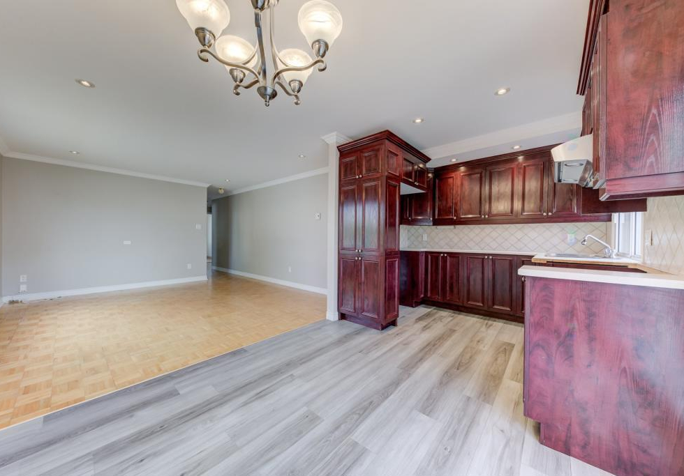 194, Rue De Manthet, Laval (Sainte-Rose)
