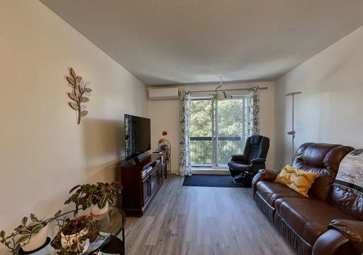 979–983 Rue Cayer, Saint-Jean-Sur-Richelieu