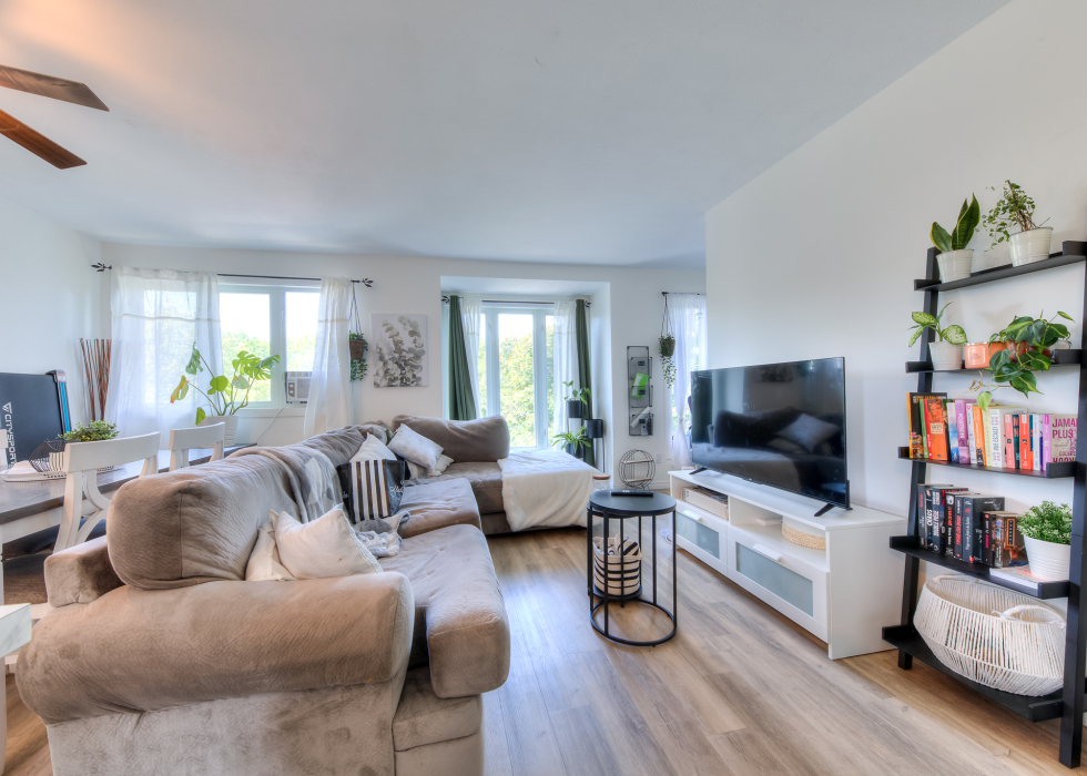 979–983 Rue Cayer, Saint-Jean-Sur-Richelieu