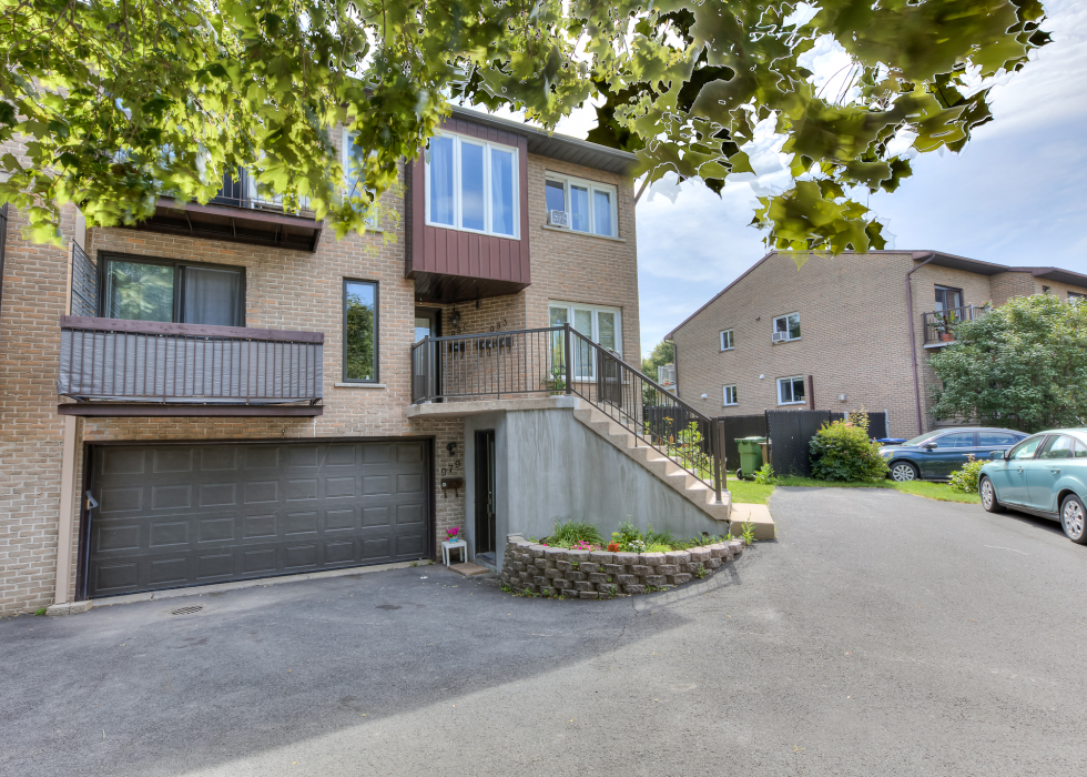 979–983 Rue Cayer, Saint-Jean-Sur-Richelieu