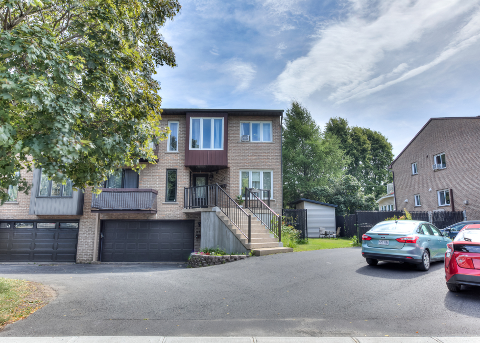 979–983 Rue Cayer, Saint-Jean-Sur-Richelieu