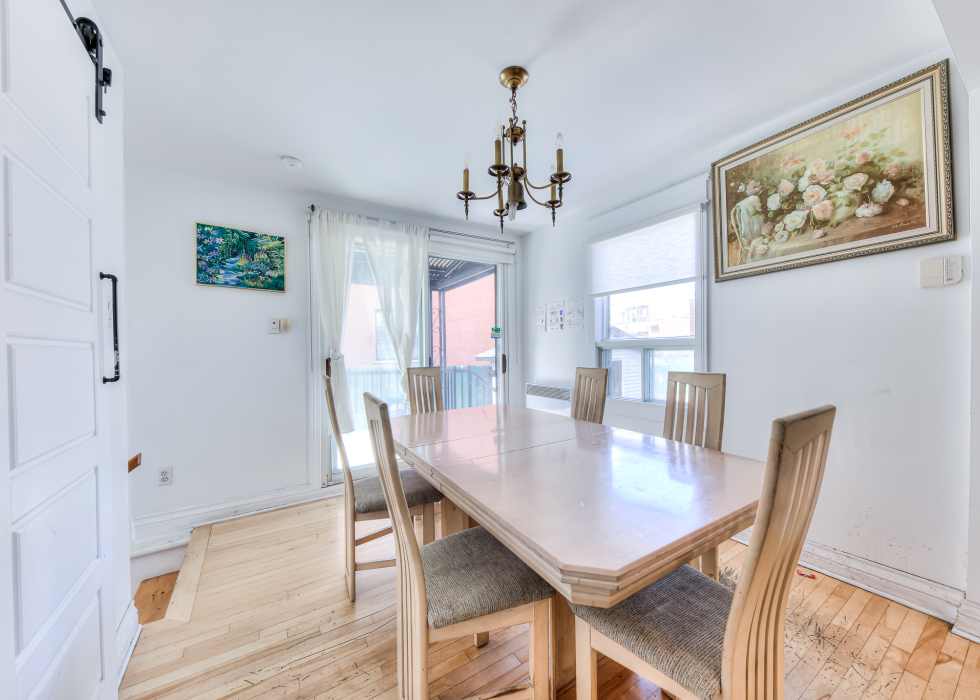 2351, Rue Dickson, Montréal