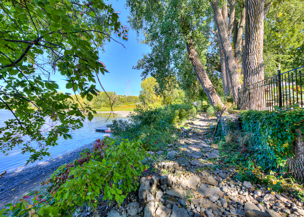 1145, Rue de Gibraltar, Laval