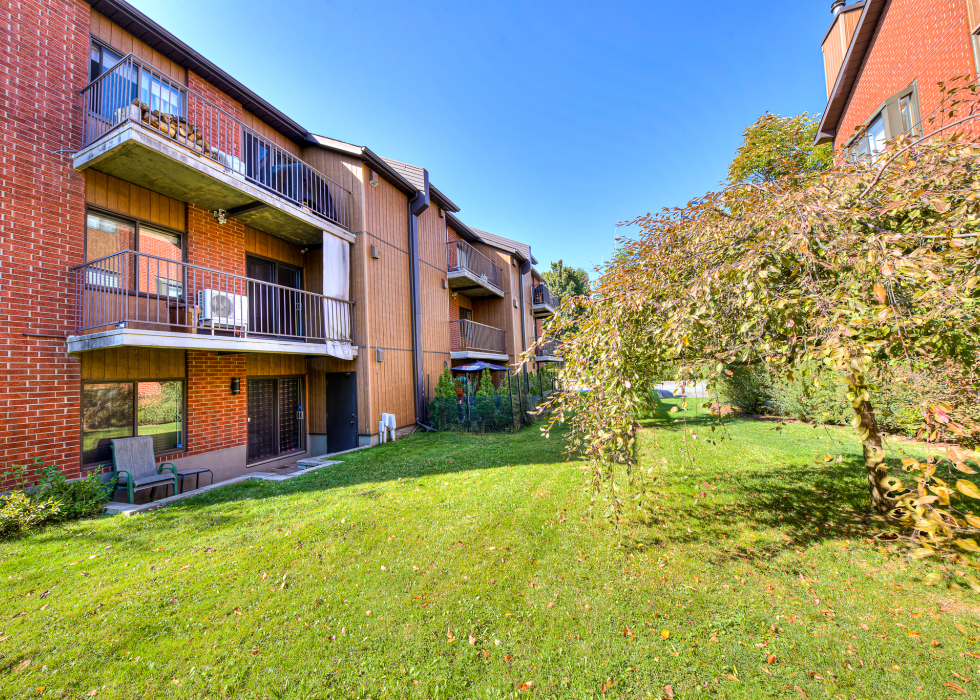 1424, Rue des Hirondelles, Longueuil