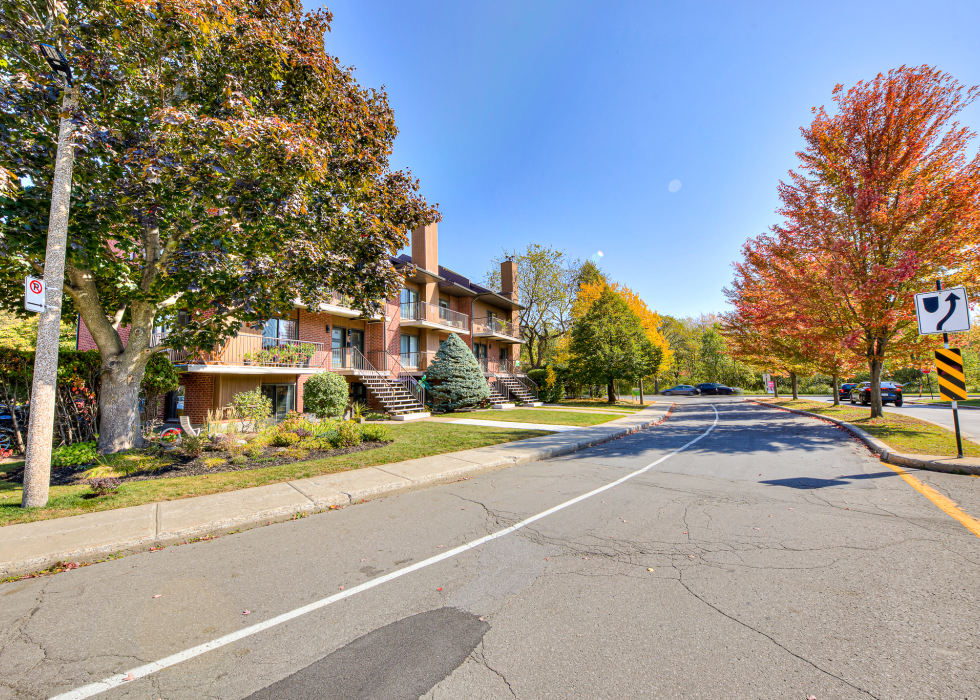 1424, Rue des Hirondelles, Longueuil