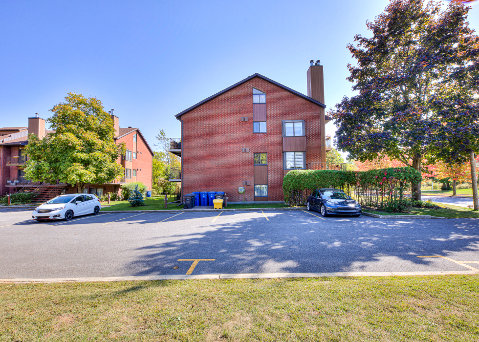 1424, Rue des Hirondelles, Longueuil