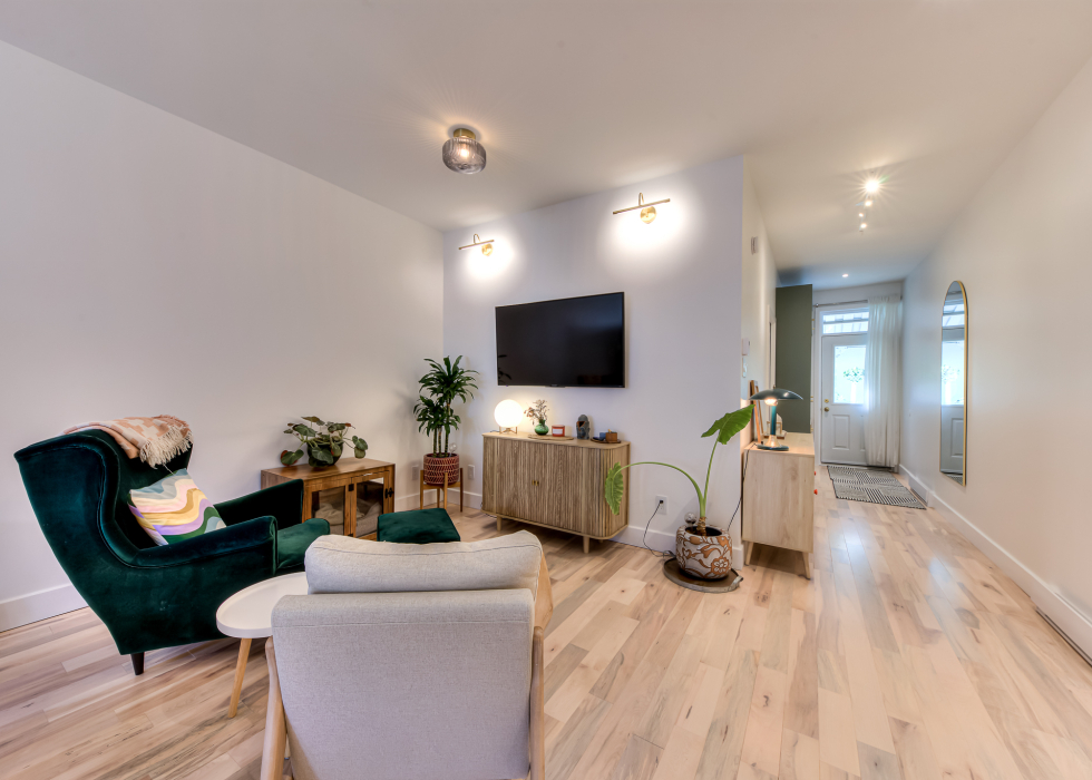 7817, Rue Saint-Dominique, Montréal