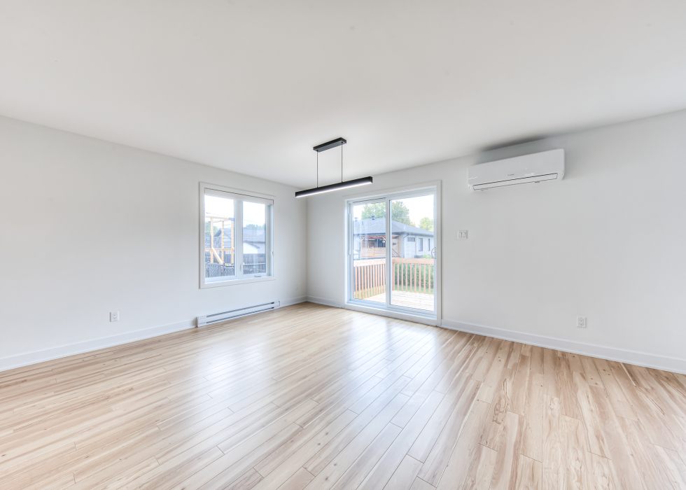 72, Rue du Cardinal, Bedford - Ville