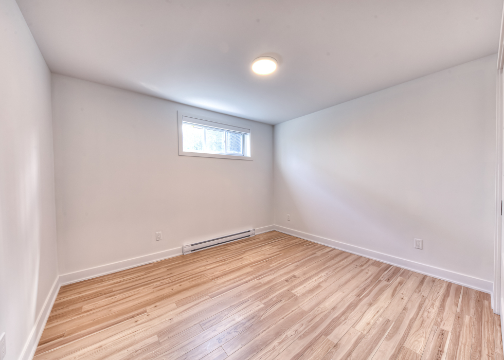 72, Rue du Cardinal, Bedford - Ville