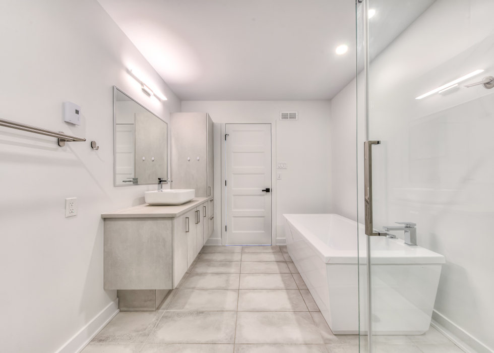 72, Rue du Cardinal, Bedford - Ville