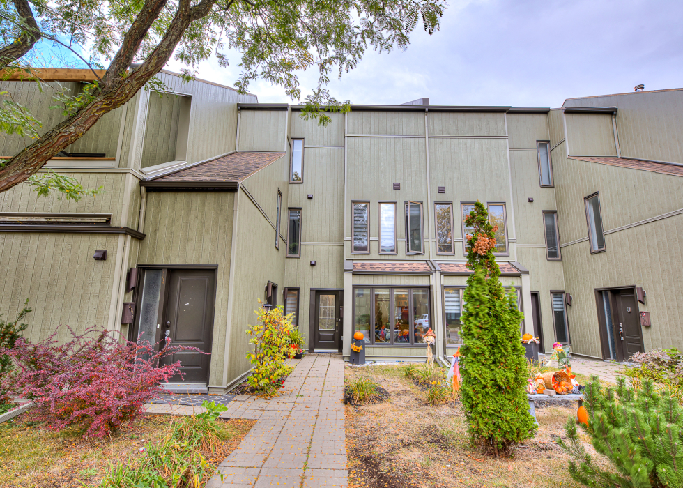 4136, Rue de la Seine, Laval