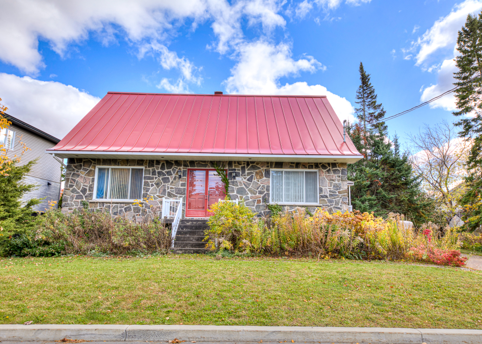 3805, Rue de l'Université, Longueuil (Saint-Hubert)
