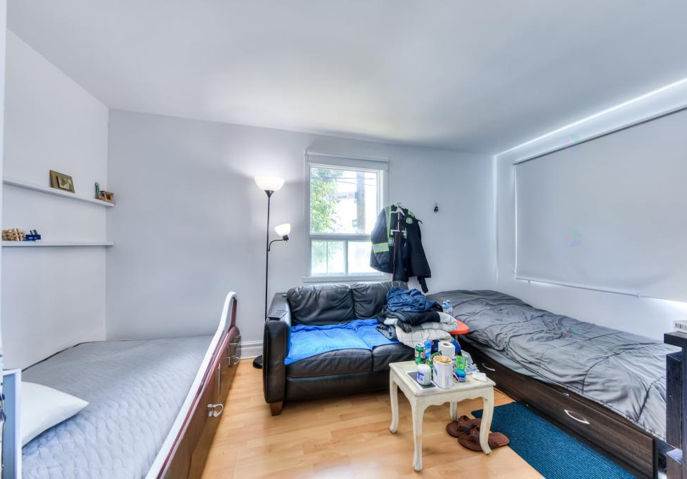 2351, Rue Dickson, Montréal