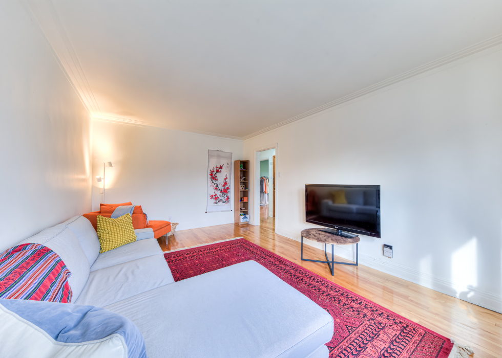 3645, Rue Saint-Zotique Est, Montréal