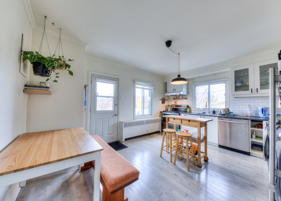 3645, Rue Saint-Zotique Est, Montréal