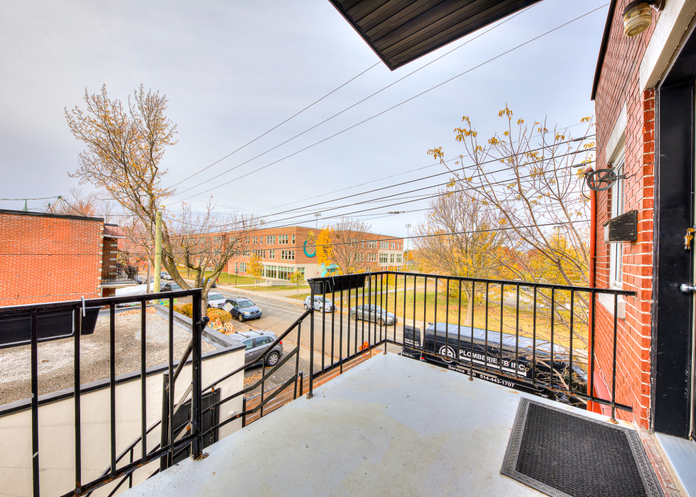 3645, Rue Saint-Zotique Est, Montréal