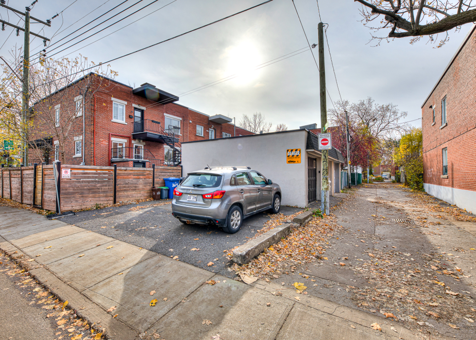 3645, Rue Saint-Zotique Est, Montréal