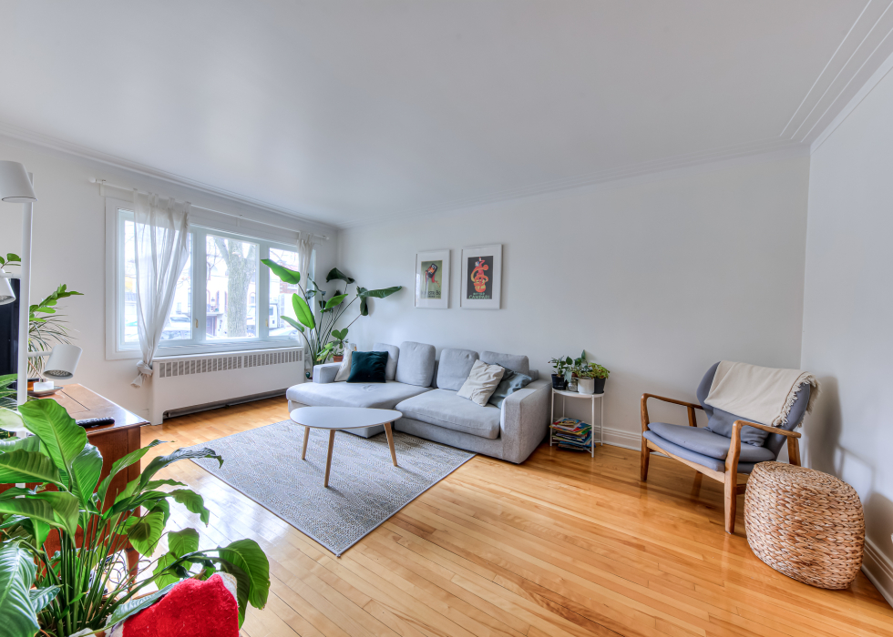 3645, Rue Saint-Zotique Est, Montréal