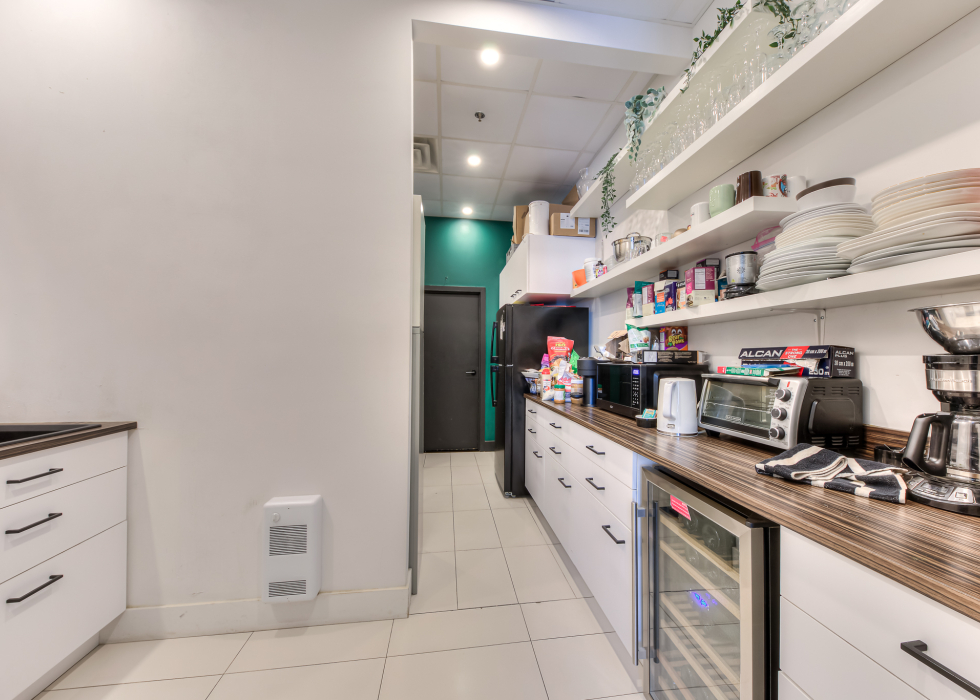 Bureau - 6417 Boul. St-Laurent, Montréal