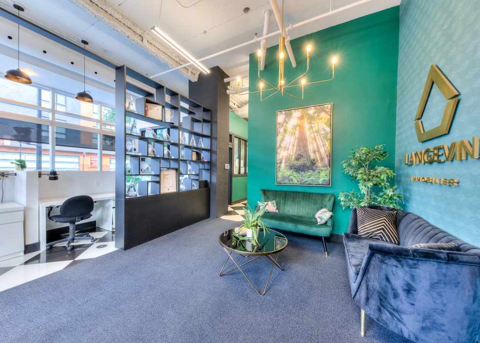 Bureau - 6417 Boul. St-Laurent, Montréal