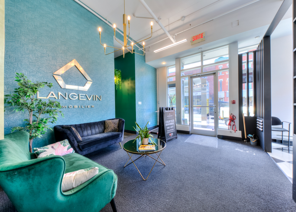 Bureau - 6417 Boul. St-Laurent, Montréal