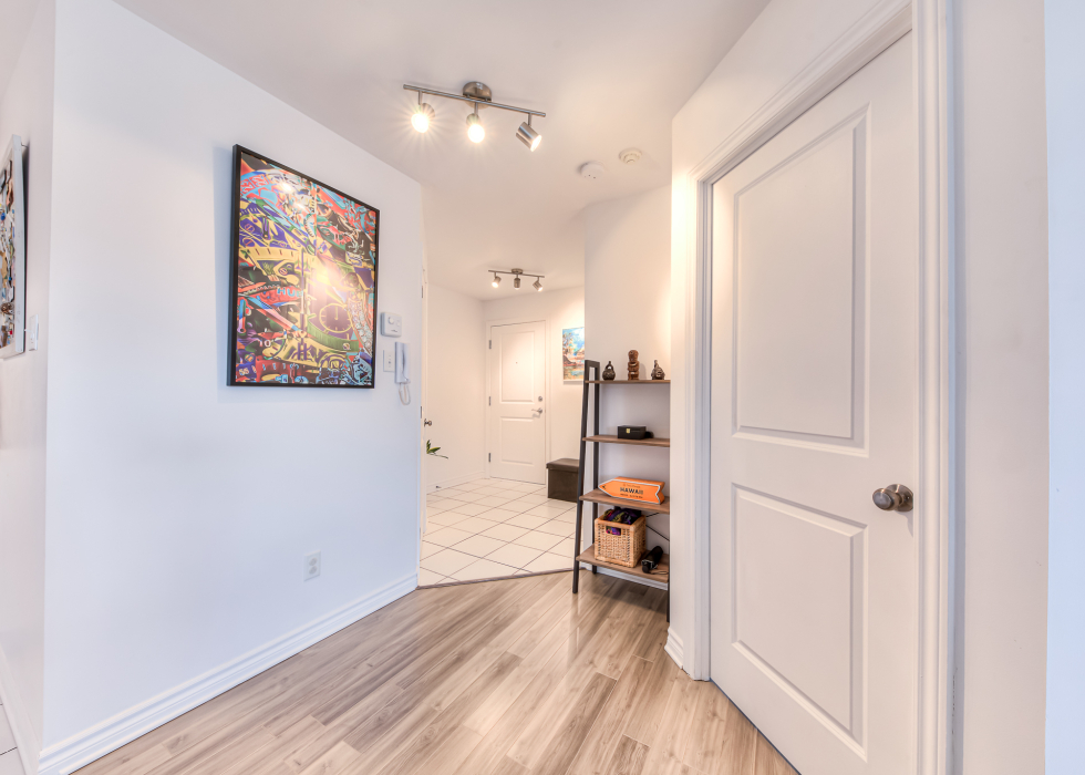 6145, Rue de Lusa, app. 7, Brossard