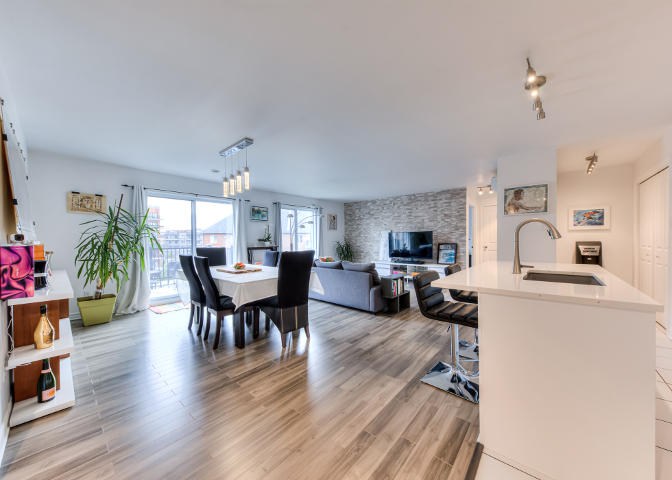 6145, Rue de Lusa, app. 7, Brossard