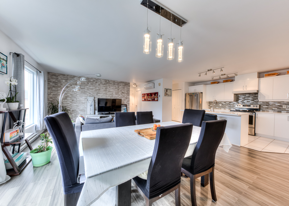 6145, Rue de Lusa, app. 7, Brossard