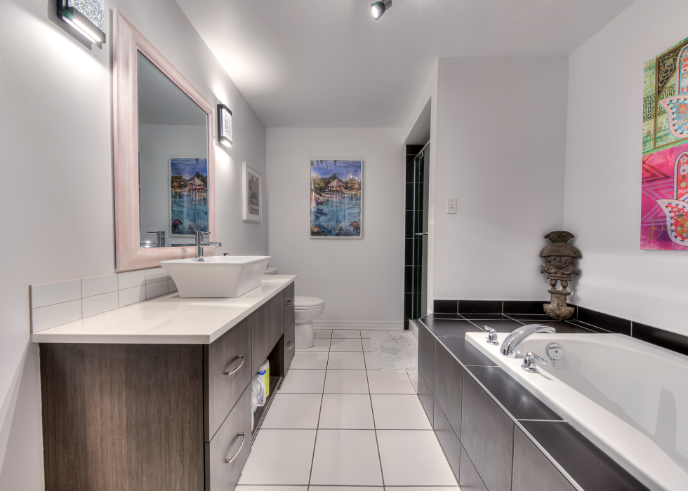 6145, Rue de Lusa, app. 7, Brossard