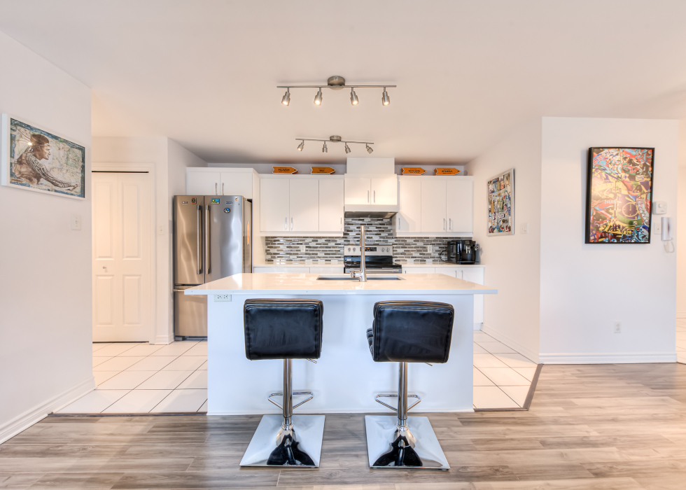 6145, Rue de Lusa, app. 7, Brossard