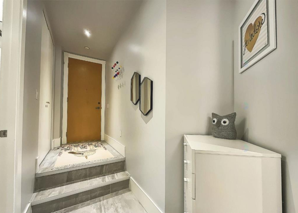 5099, Rue Jeanne-Mance, app. 200, Montréal