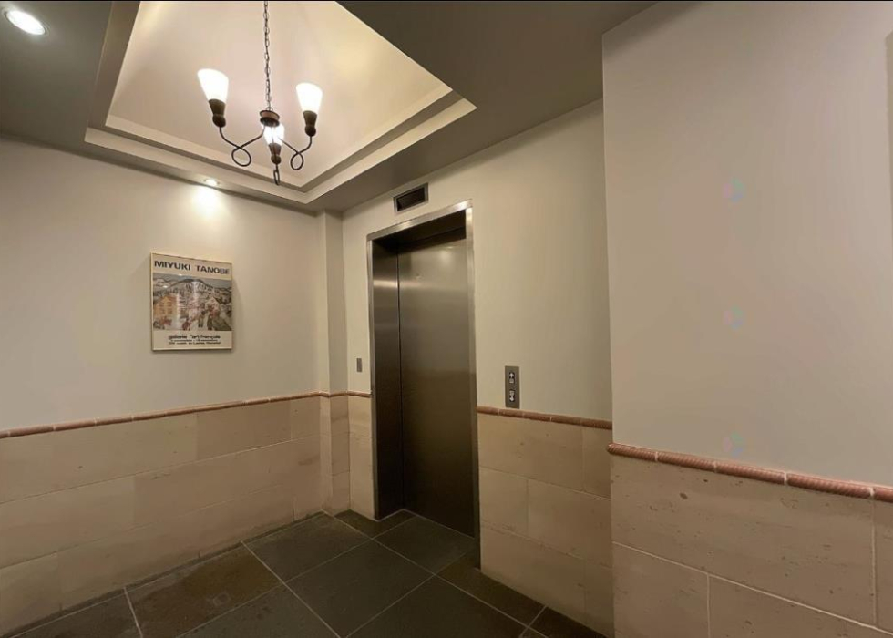 5099, Rue Jeanne-Mance, app. 200, Montréal