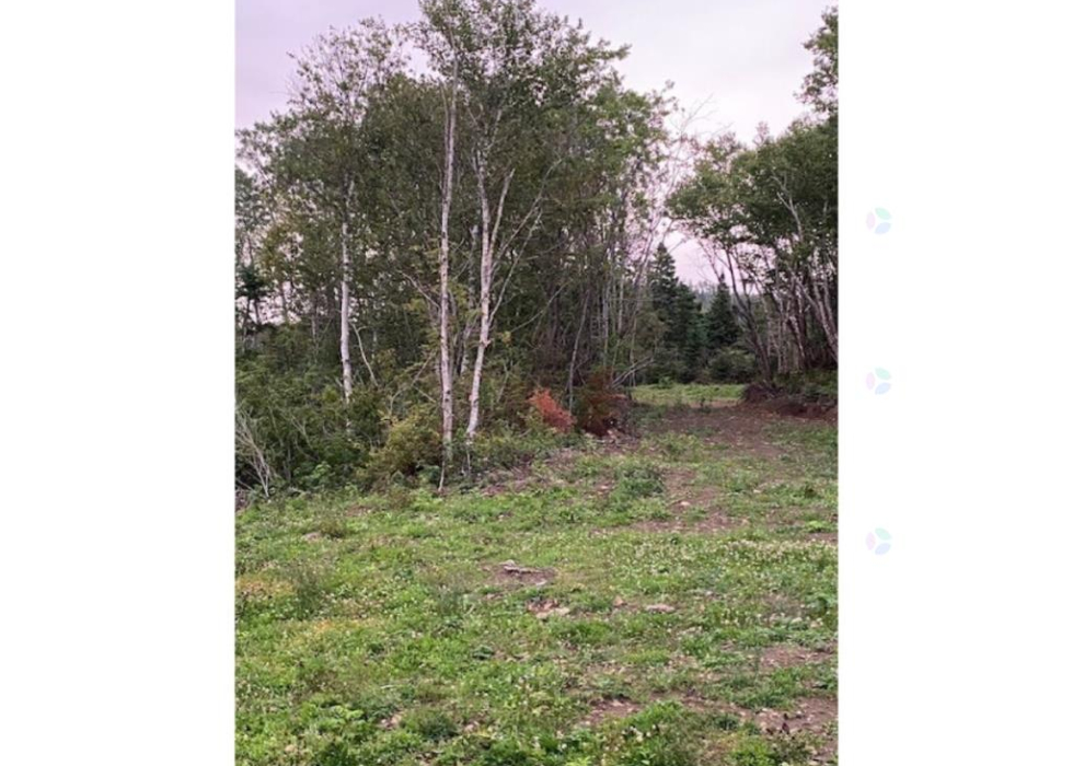 0Z, Route 132 Ouest, Grosses-Roches